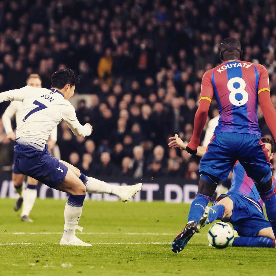 着球队锋线 着球队锋线